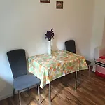 / Messe Apartamento *
