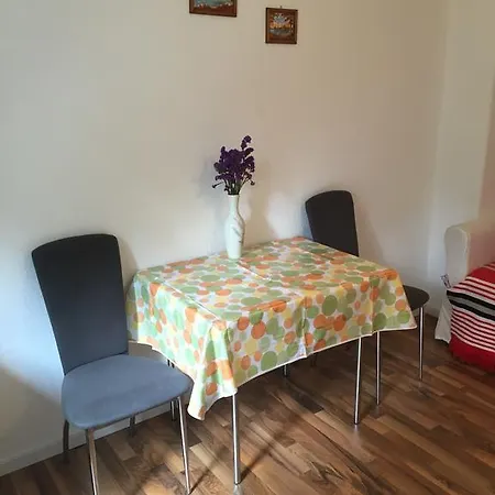 / Messe Apartment *