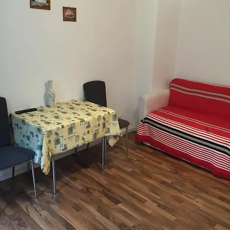 / Messe דירה הנובר