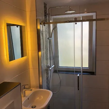 / Messe Apartment *