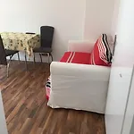 汉诺威工业博览会公寓 *